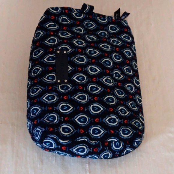 LikeNewVera Bradley Large Quilted Case In Midnight Blue - Picture 4 of 10